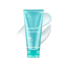 MEDICUBE Azelaic Acid + Niacinamide Deep Clean Foam Cleanser